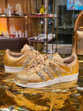 Load image into Gallery viewer, Sneaker Design Soirée